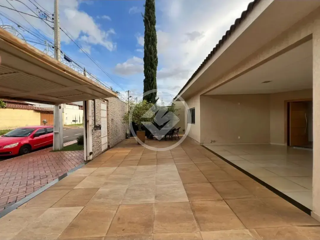 Imagem 1 - Casa em Jardim América, Goiânia - GO