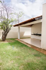 Imagem 2 - Casa em Parque Atheneu, Goiânia - GO