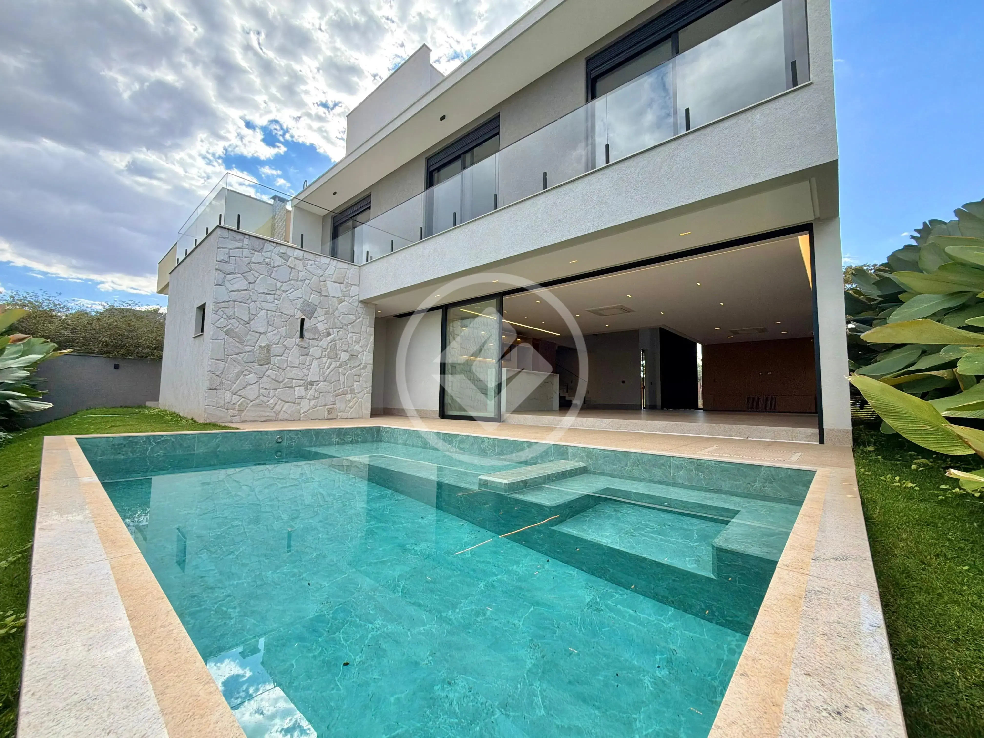 Imagem 1 - Sobrado Em Condomínio em Alphaville Flamboyant Residencial Araguaia, Goiânia - GO