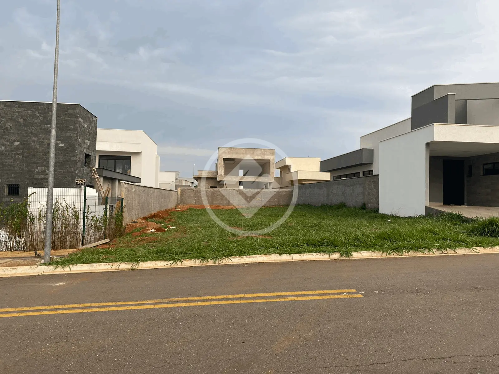 Terreno Condomínio Residencial Goiânia Golfe Clube, Goiânia - GO — foto 2