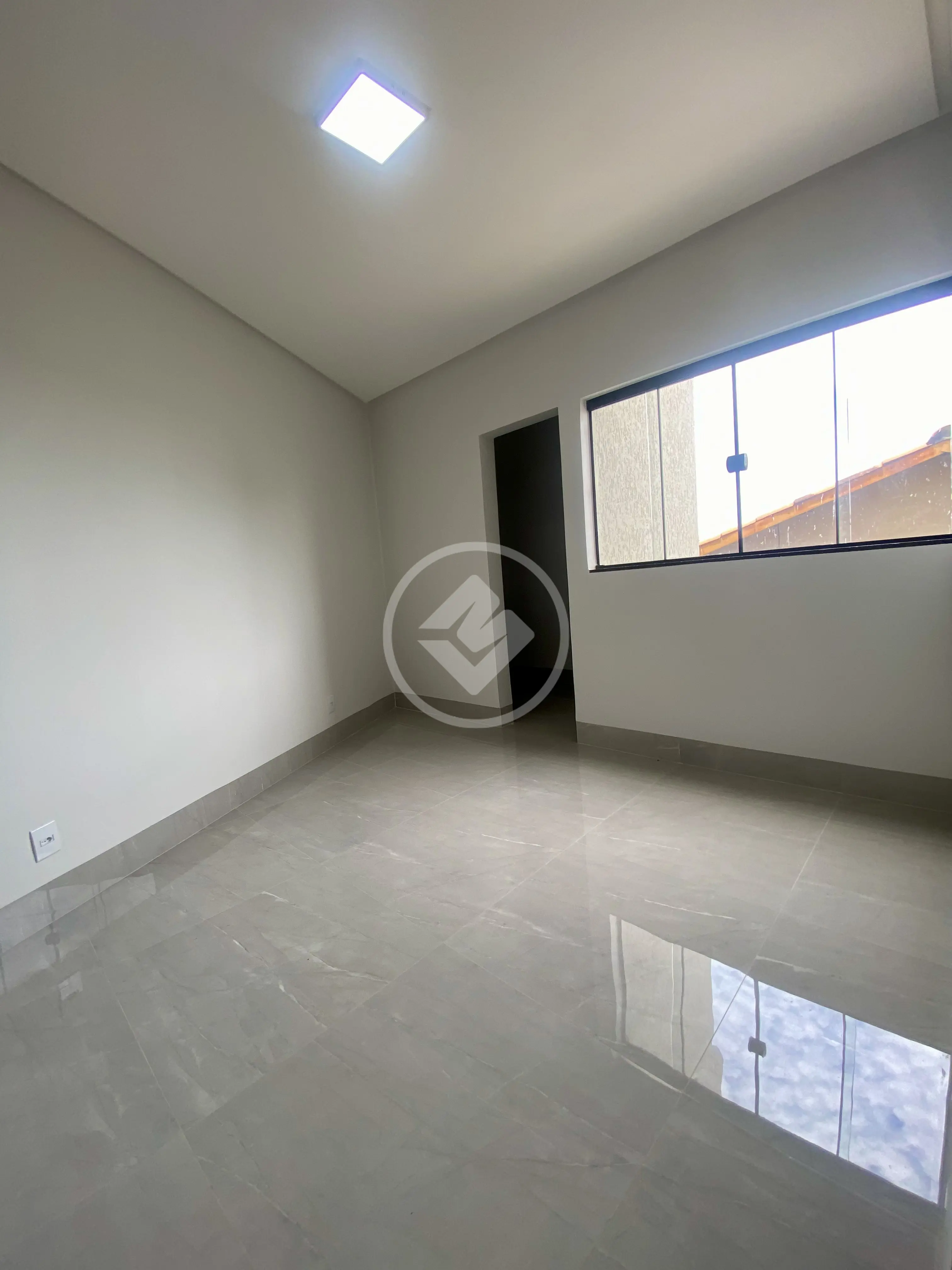 Imagem 4 - Sobrado em Residencial Canadá, Goiânia - GO