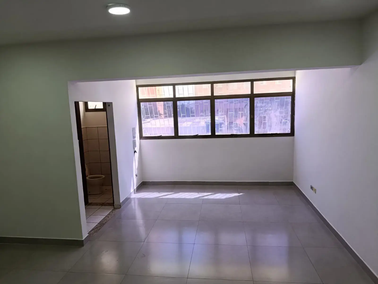 Imagem 1 - Sala Comercial em Martins, Uberlândia - MG