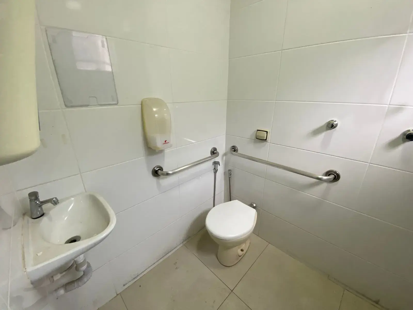 Image 9 - Casa Comercial em Luizote de Freitas, Uberlândia - MG