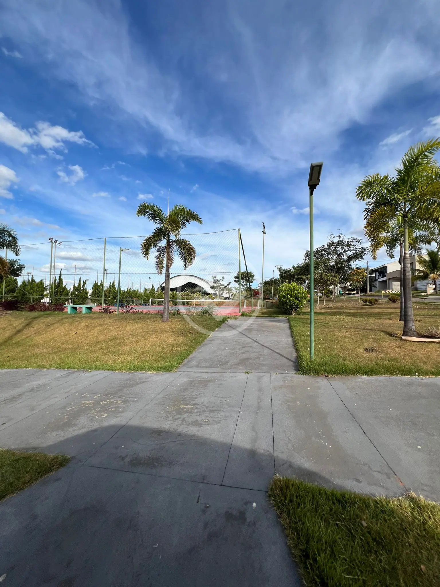Imagem 2 - Terreno em Residencial Condomínio Jardim Veneza, Senador Canedo - GO