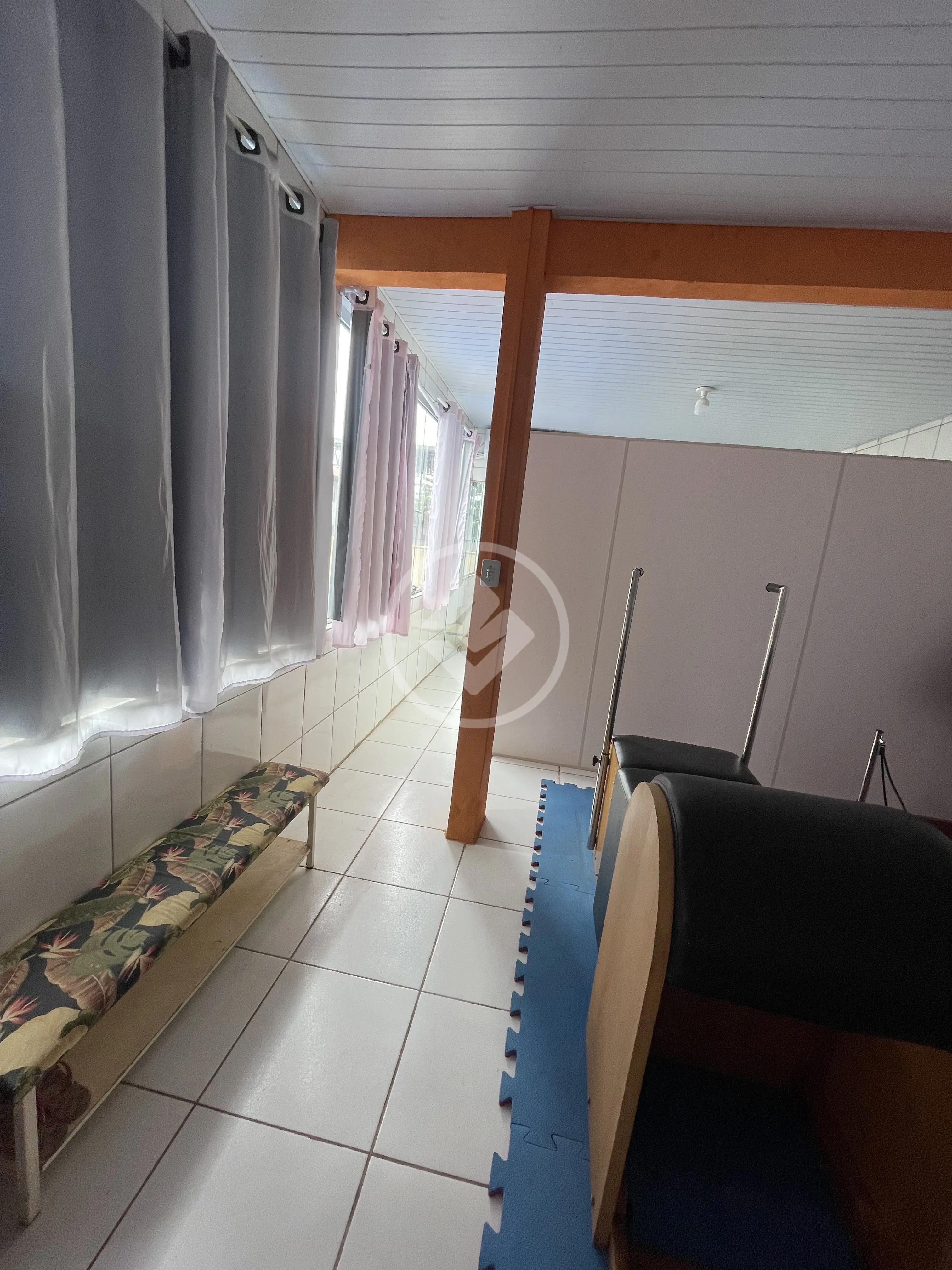 Imagem 6 - Sala Comercial em Parque das Laranjeiras Acréscimo, Goiânia - GO