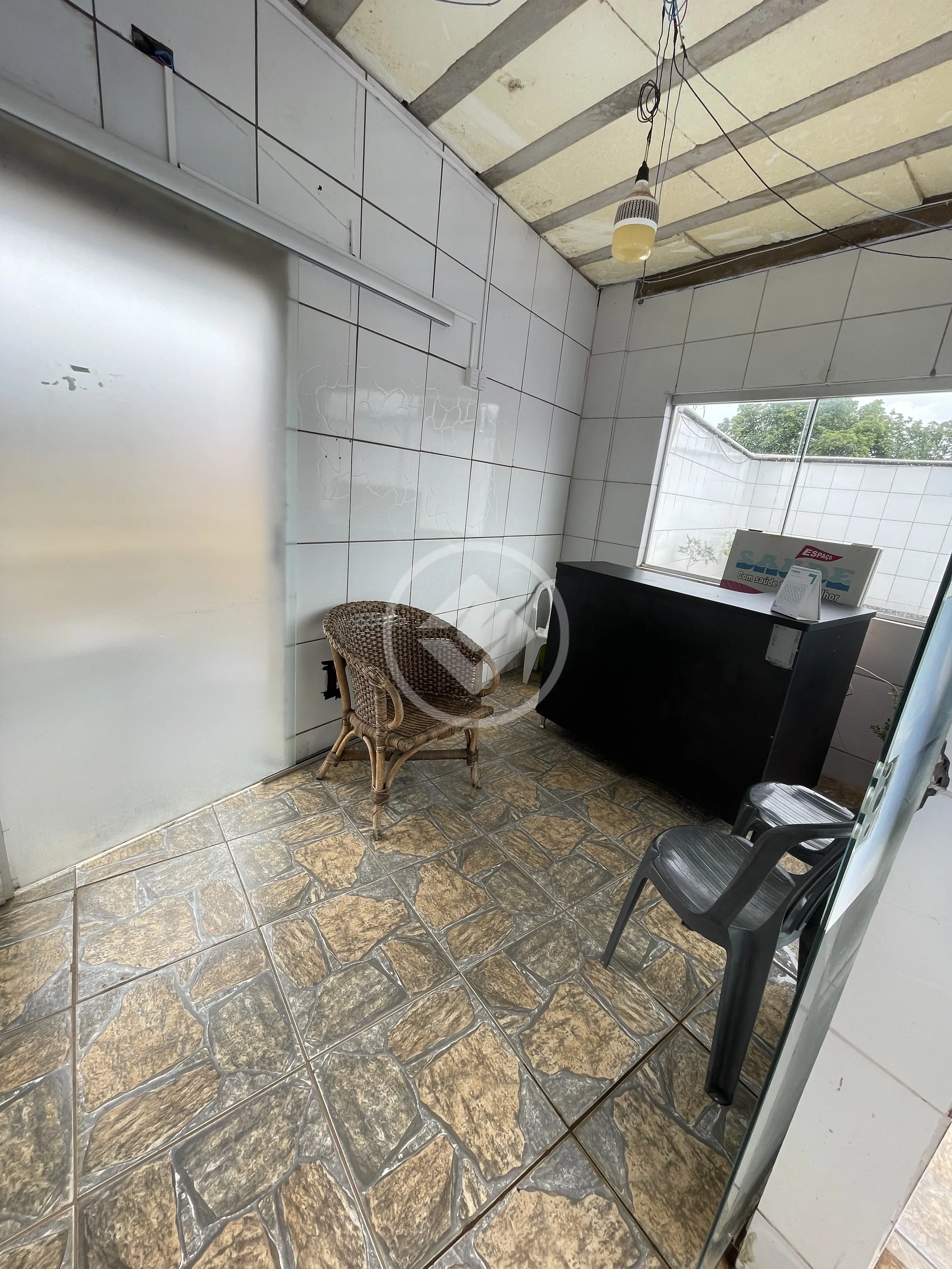 Imagem 4 - Sala Comercial em Parque das Laranjeiras Acréscimo, Goiânia - GO