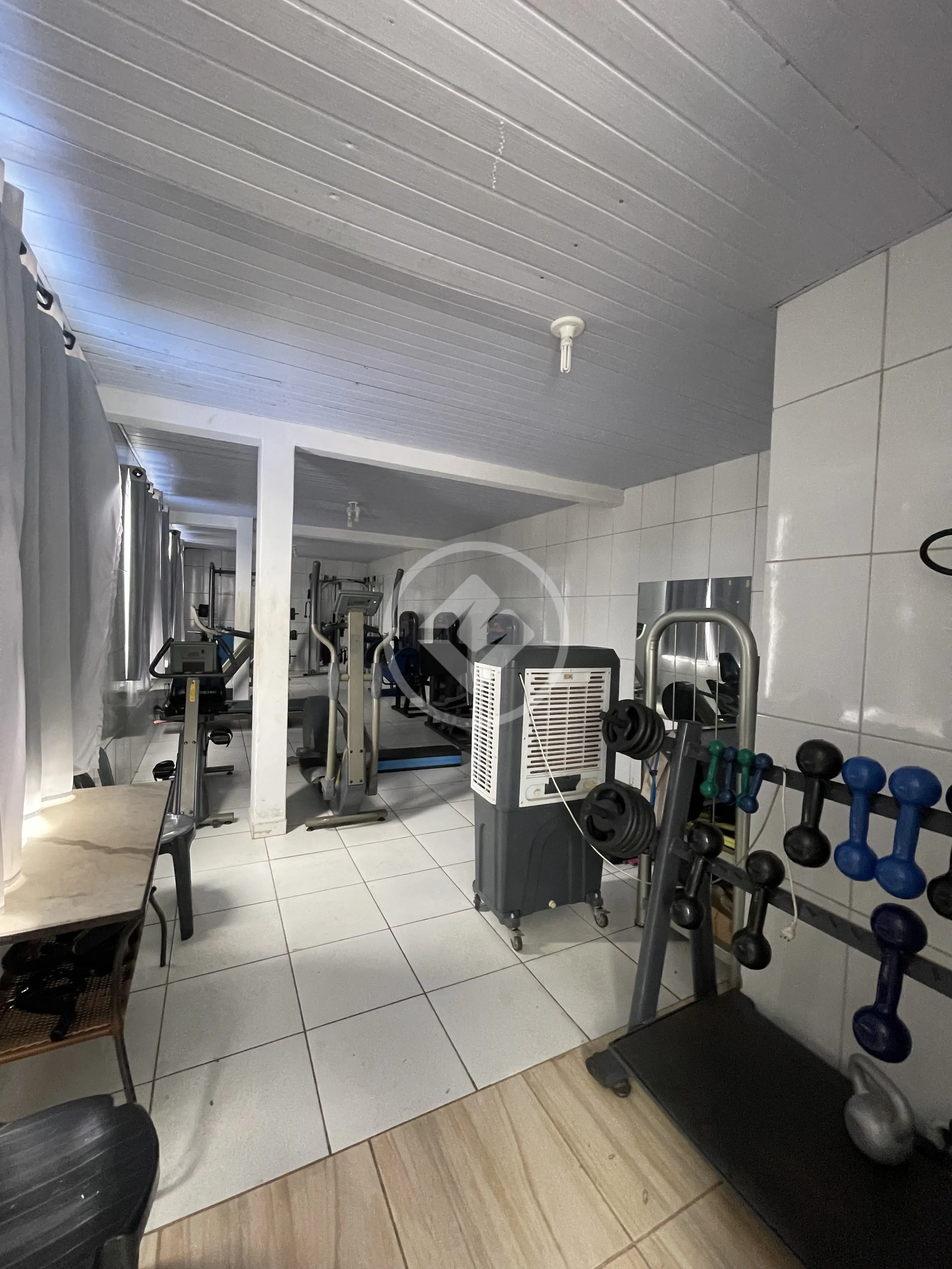 Imagem 3 - Sala Comercial em Parque das Laranjeiras Acréscimo, Goiânia - GO