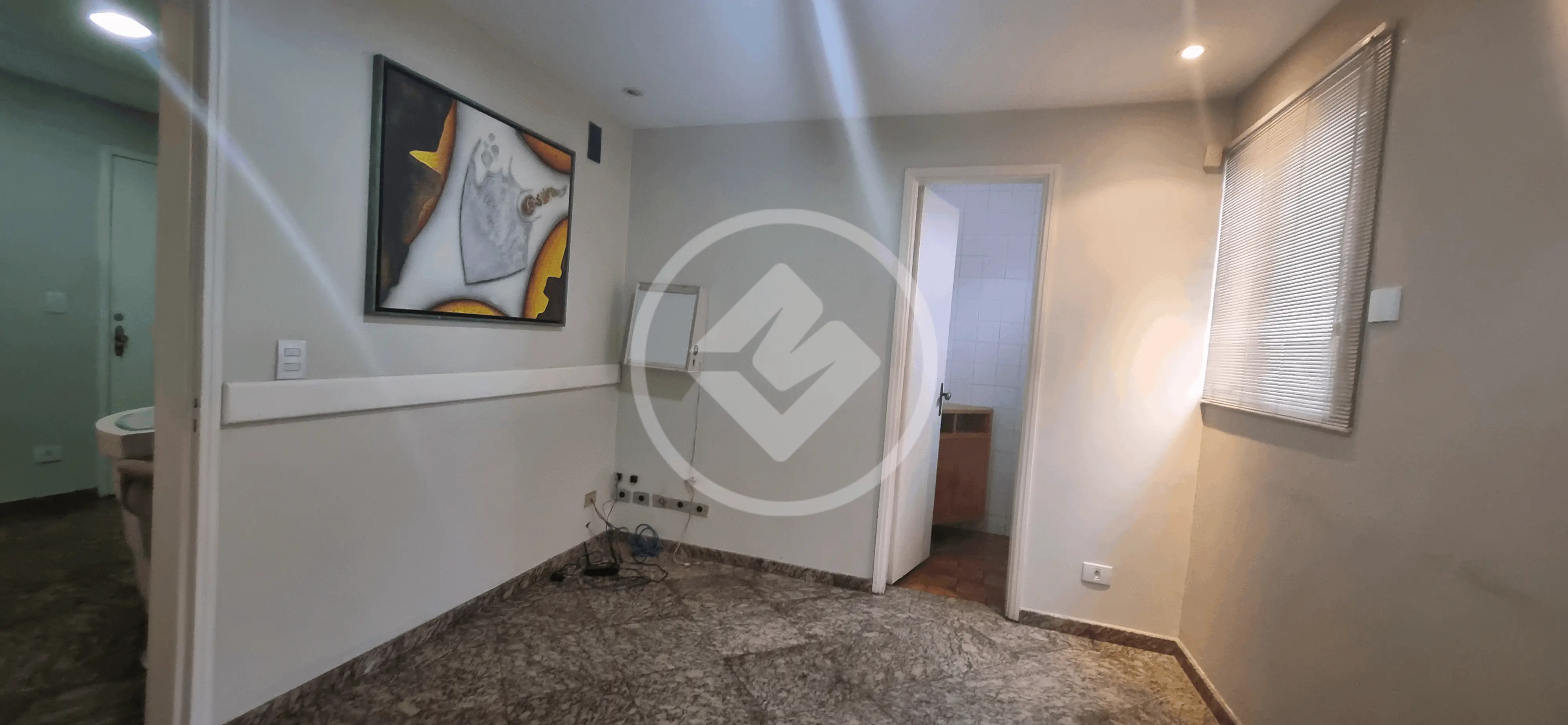 Imagem 2 - Sala Comercial em Setor Coimbra, Goiânia - GO