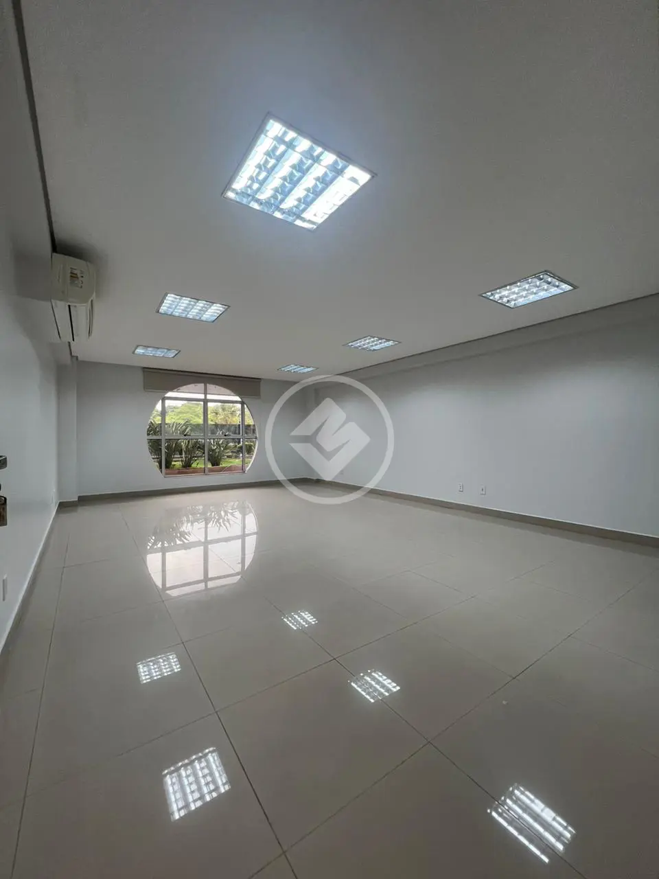Imagem 3 - Sala Comercial em Setor Leste Vila Nova, Goiânia - GO