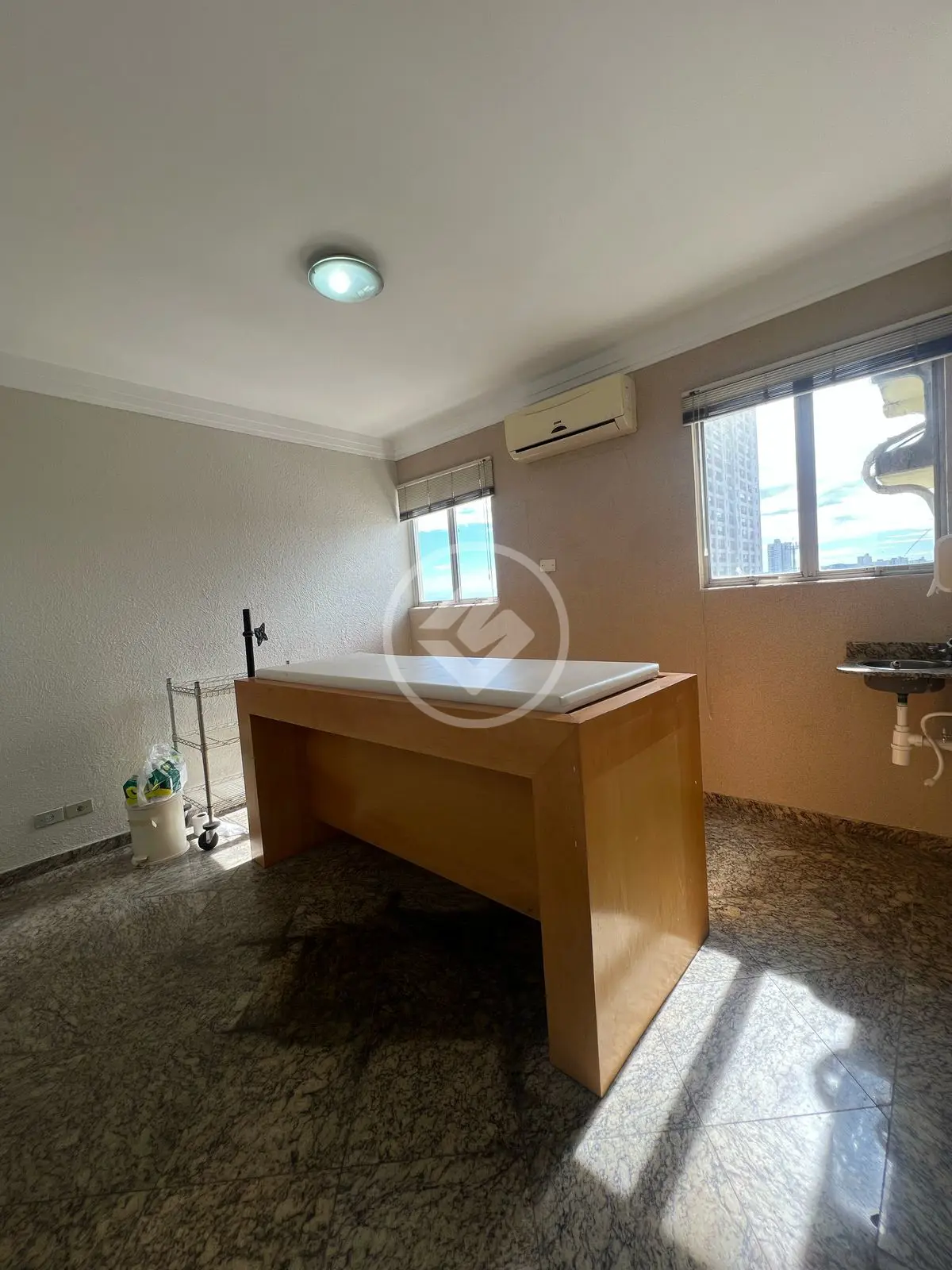 Sala Comercial Setor Coimbra, Goiânia - GO — foto 1