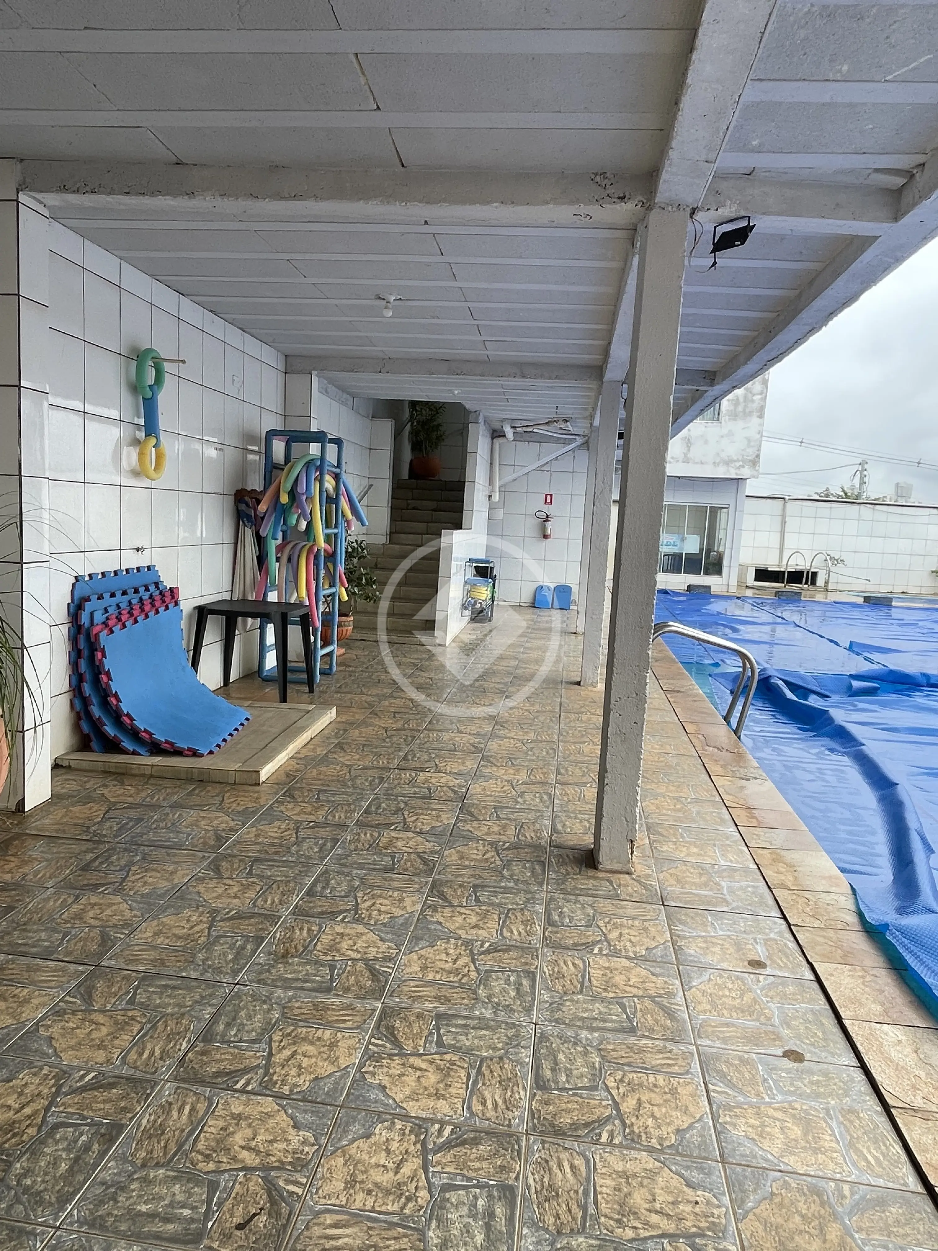 Imagem 2 - Sala Comercial em Parque das Laranjeiras Acréscimo, Goiânia - GO