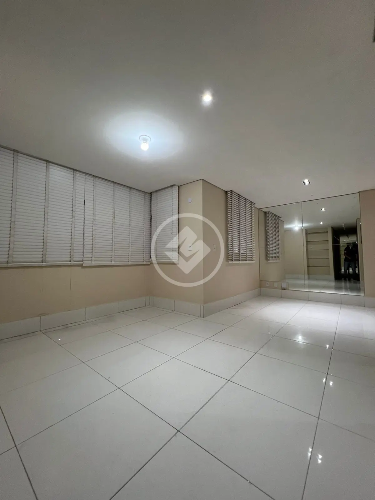 Apartamento Setor Oeste, Goiânia - GO — foto 1