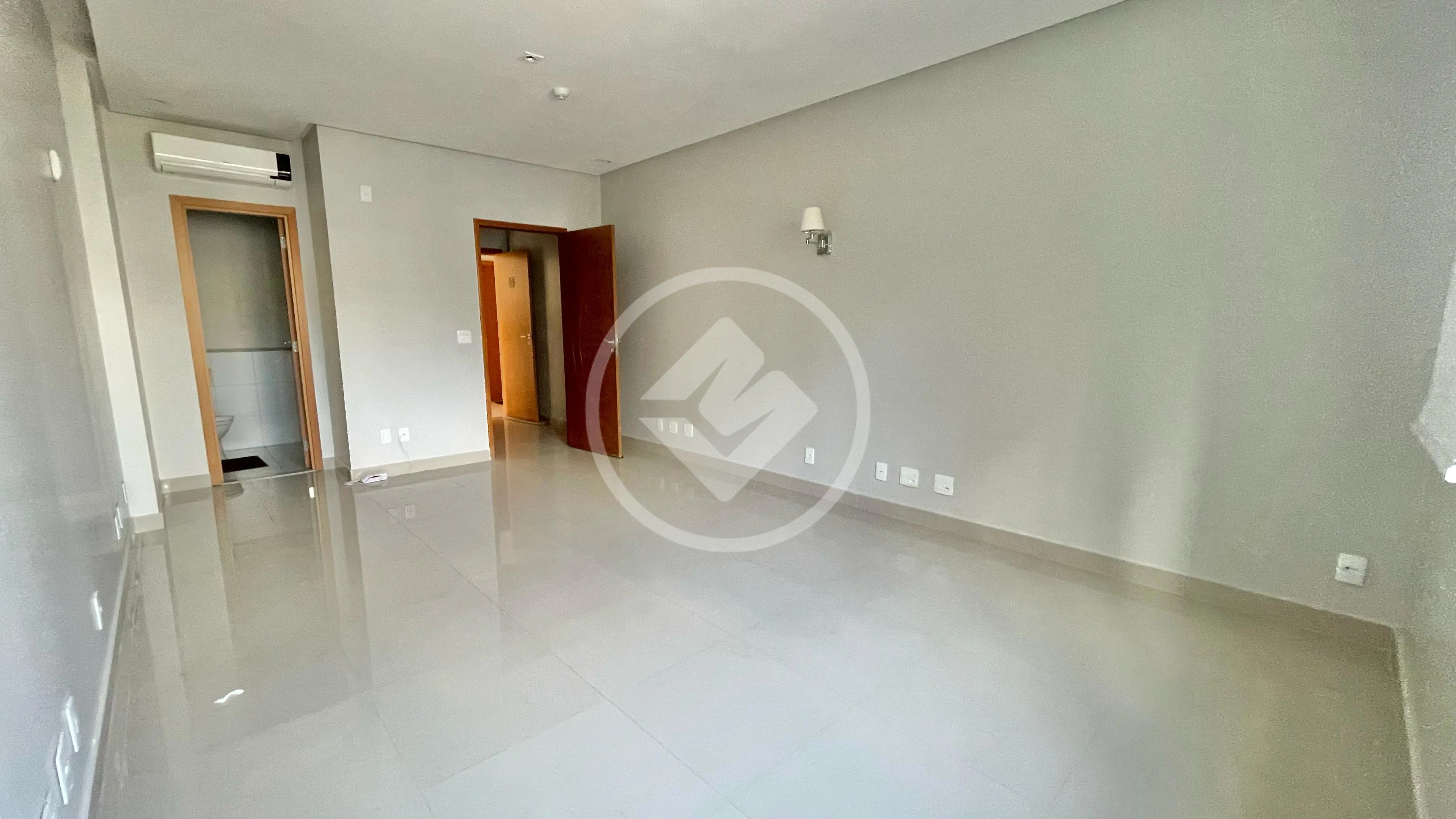 Imagem 2 - Sala Comercial em Setor Oeste, Goiânia - GO