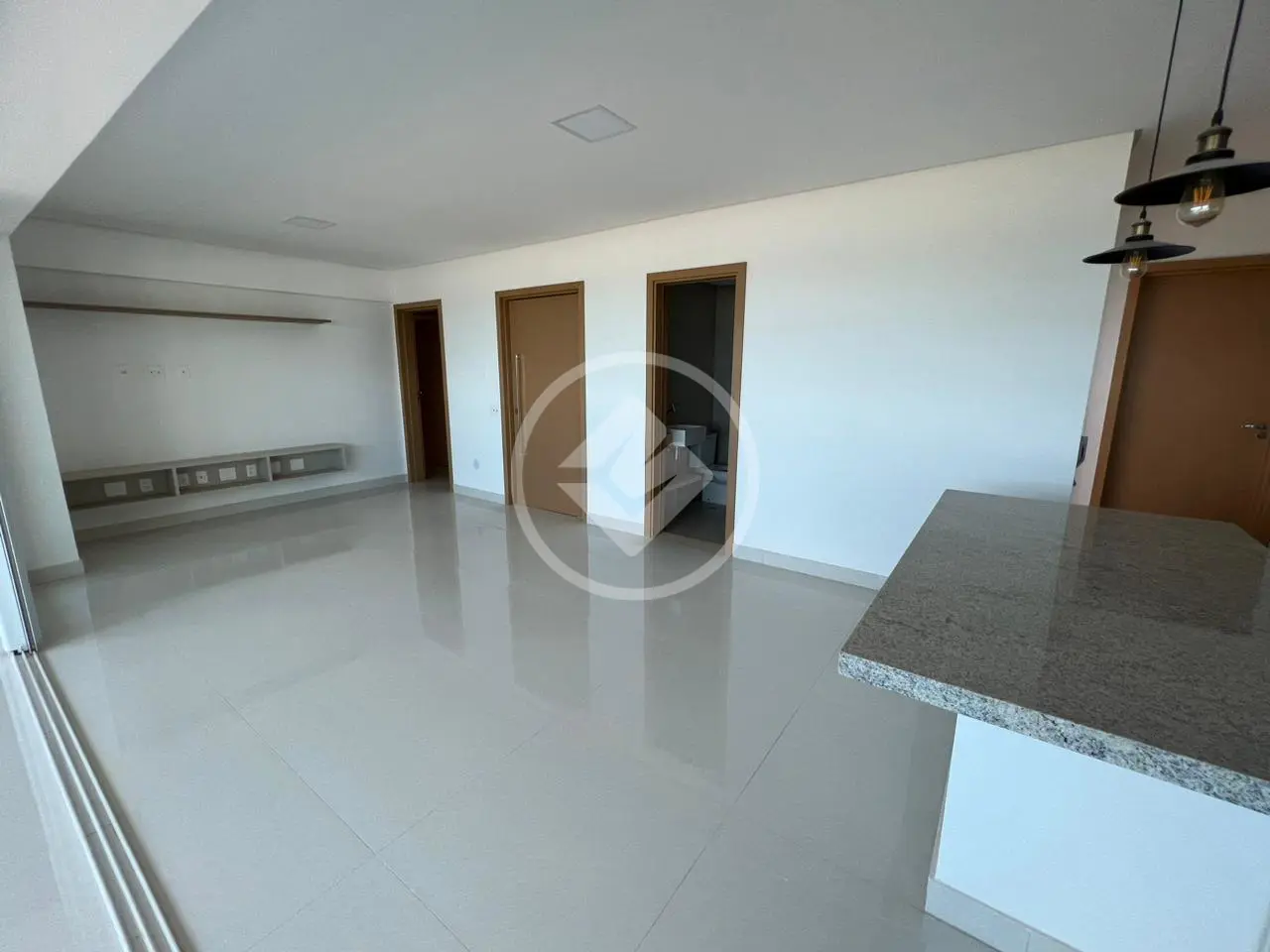 Imagem 2 - Apartamento em PARK LOZANDES, Goiânia - GO