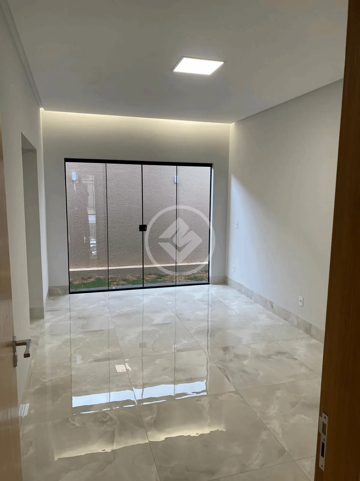 Imagem 2 - Casa Condomínio em Residencial Porto Seguro, Goiânia - GO