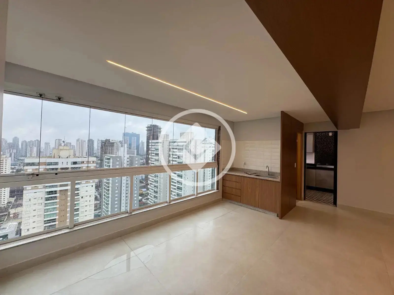 Image 2 - Apartamento em Setor Bueno, Goiânia - GO