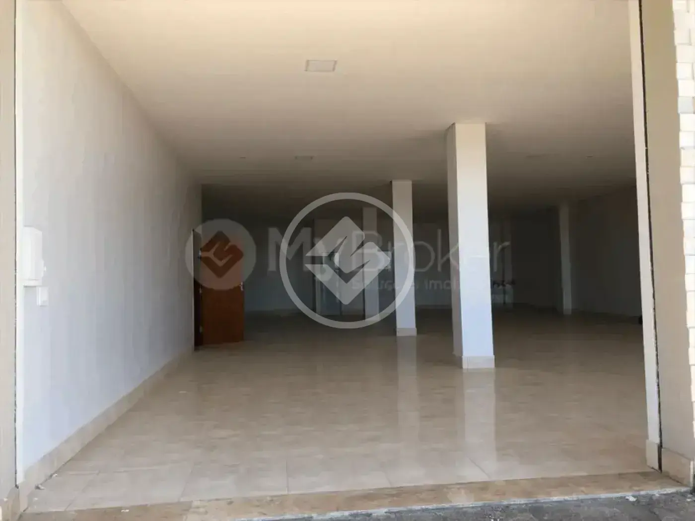 Image 9 - Sala Comercial em central, Bonfinópolis - GO