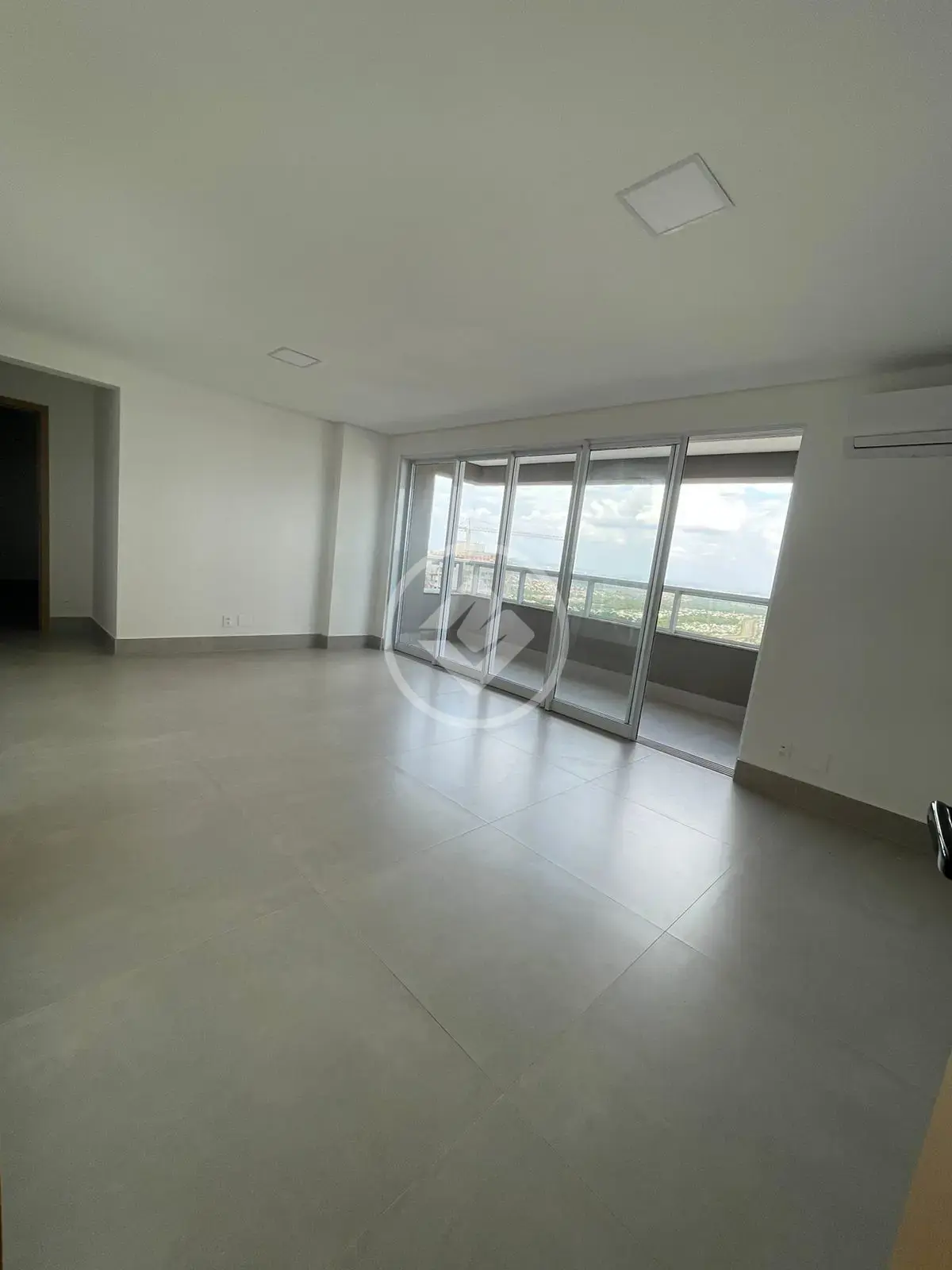Imagem 1 - Apartamento em Park Lozandes, Goiânia - GO