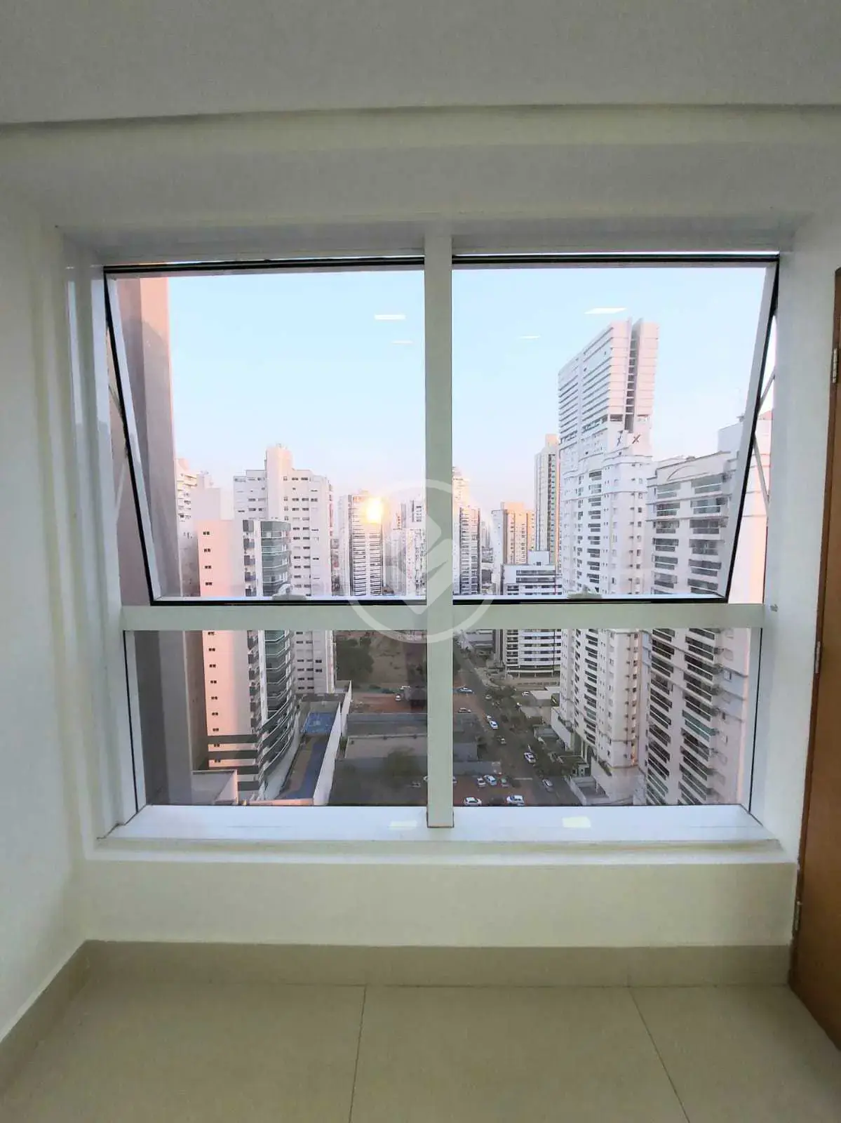 Image 8 - Sala Comercial em Jardim Goiás, Goiânia - GO