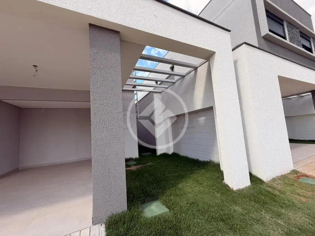 Image 2 - Casa Condomínio em Residencial Jardins Lyon, Aparecida de Goiânia - GO