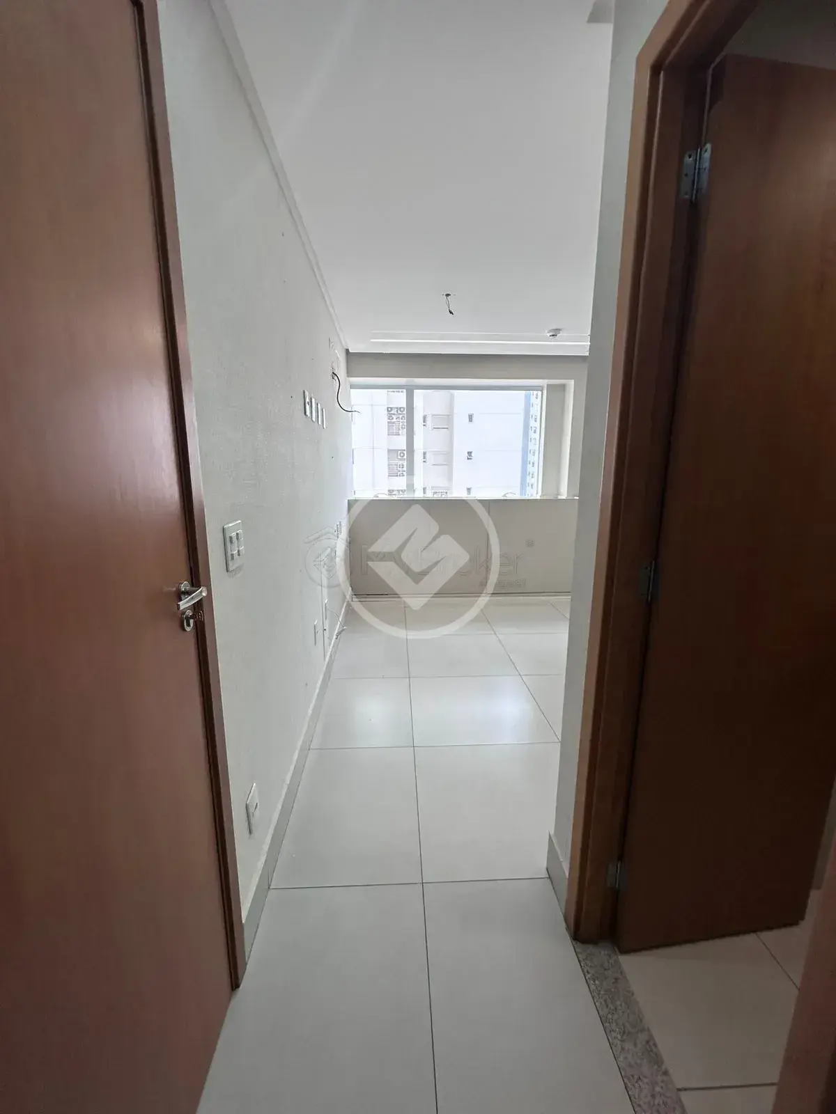 Imagem 1 - Sala Comercial em Jardim Goiás, Goiânia - GO