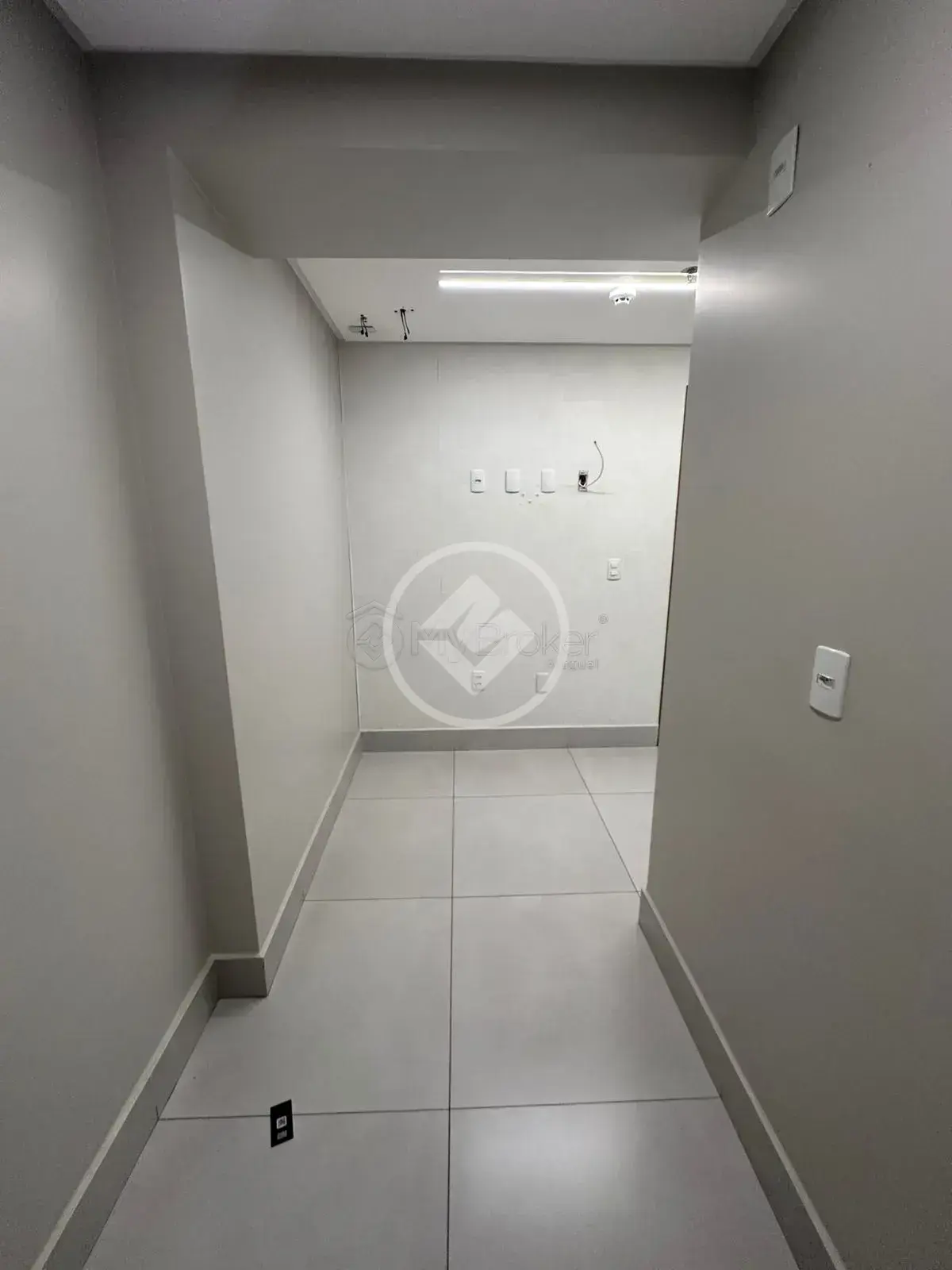 Image 12 - Sala Comercial em Jardim Goiás, Goiânia - GO