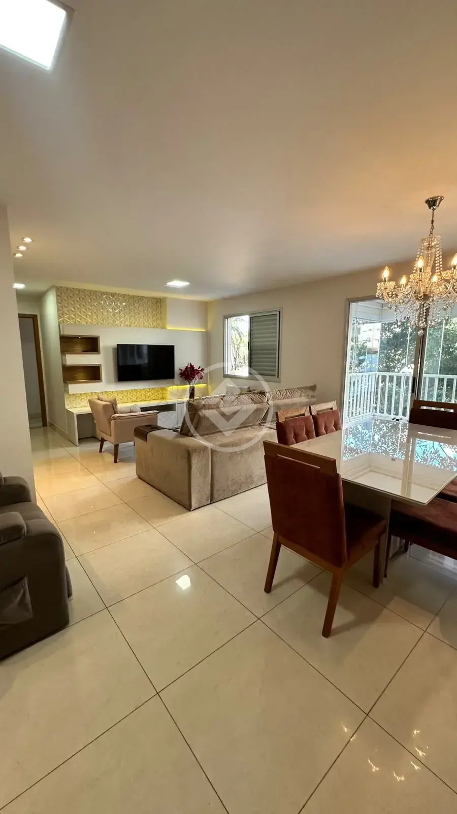 Image 2 - Apartamento em Jardim Goiás, Goiânia - GO