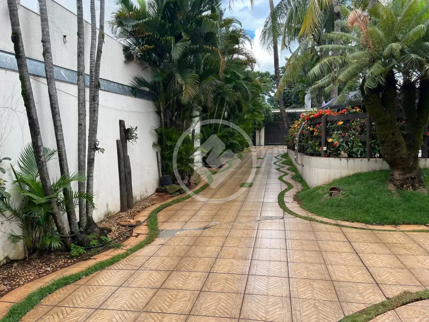 Image 2 - Sobrado em Jardim Novo Mundo, Goiânia - GO
