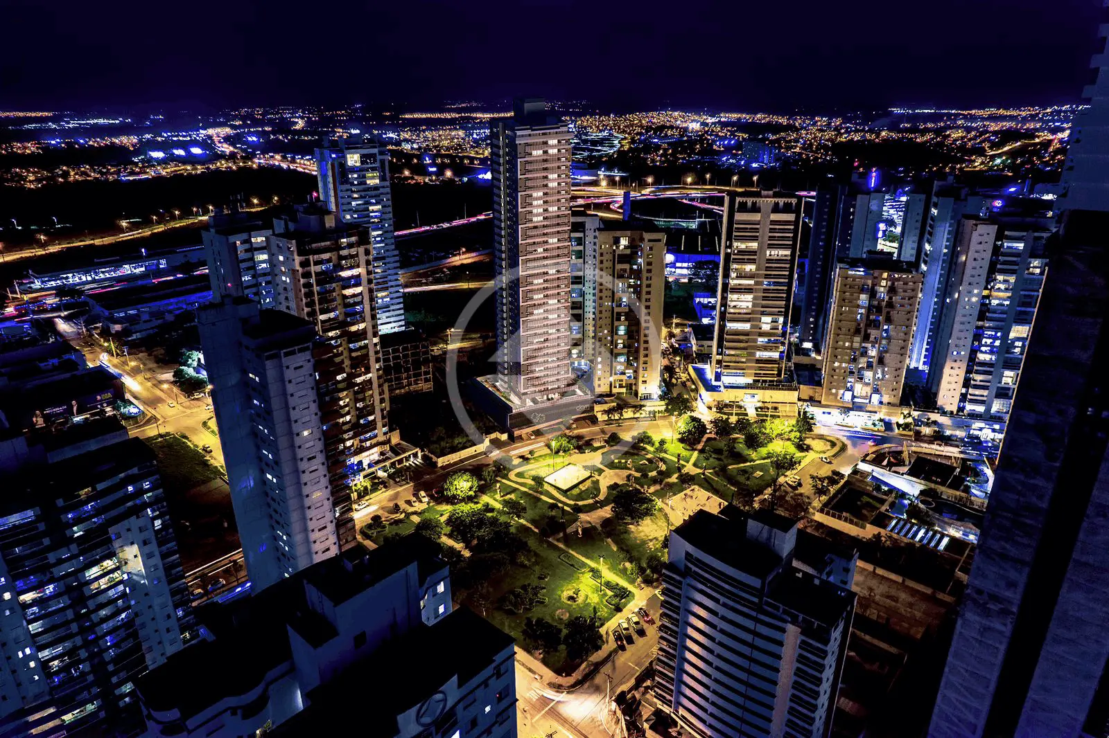 Imagem 2 - Apartamento em Jardim Goiás, Goiânia - GO