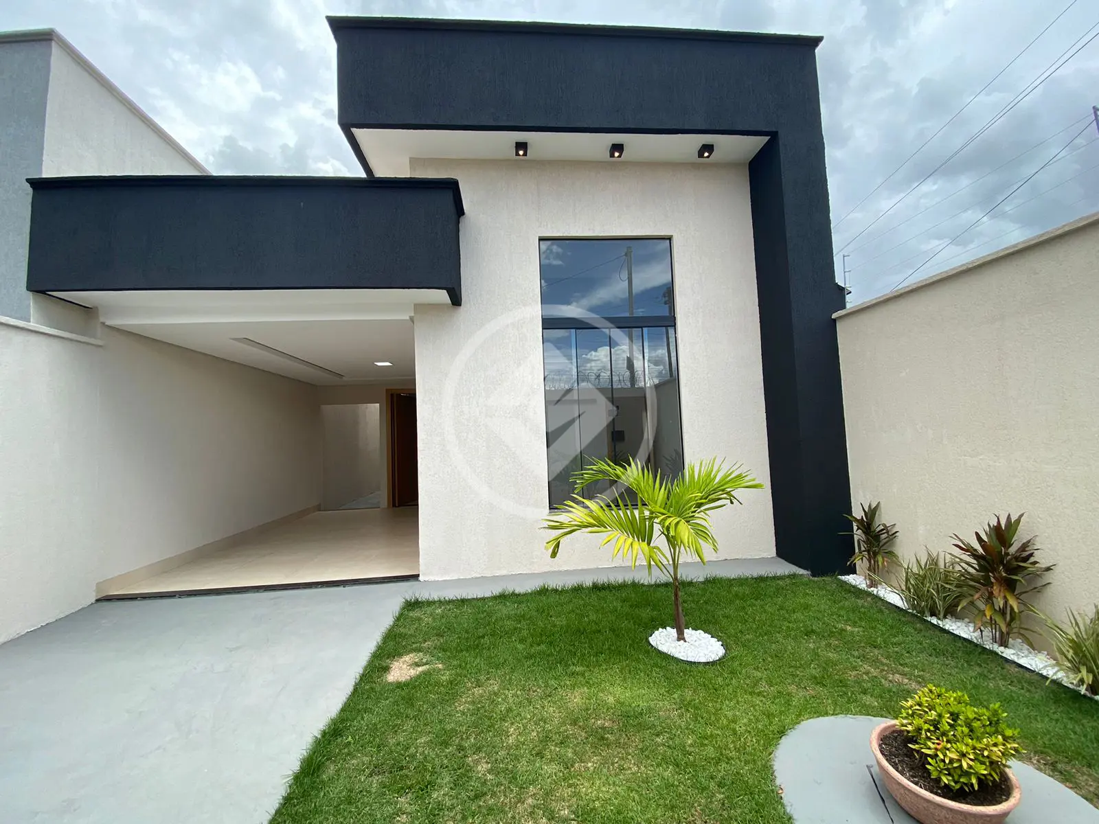 Casa Vila Alzira, Aparecida de Goiânia - GO — foto 1