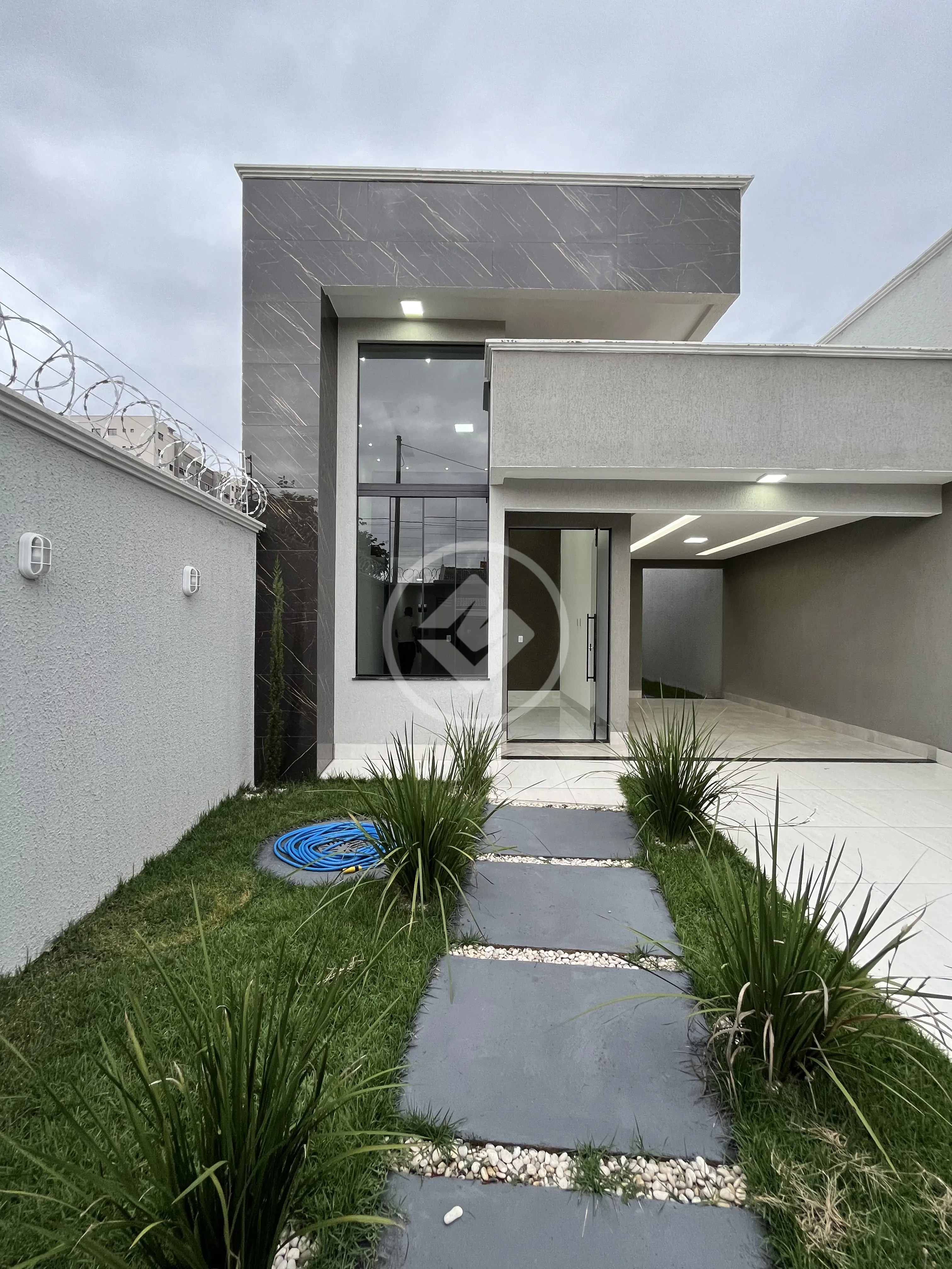 Casa Setor Serra Dourada - 3ª Etapa, Aparecida de Goiânia - GO — foto 1