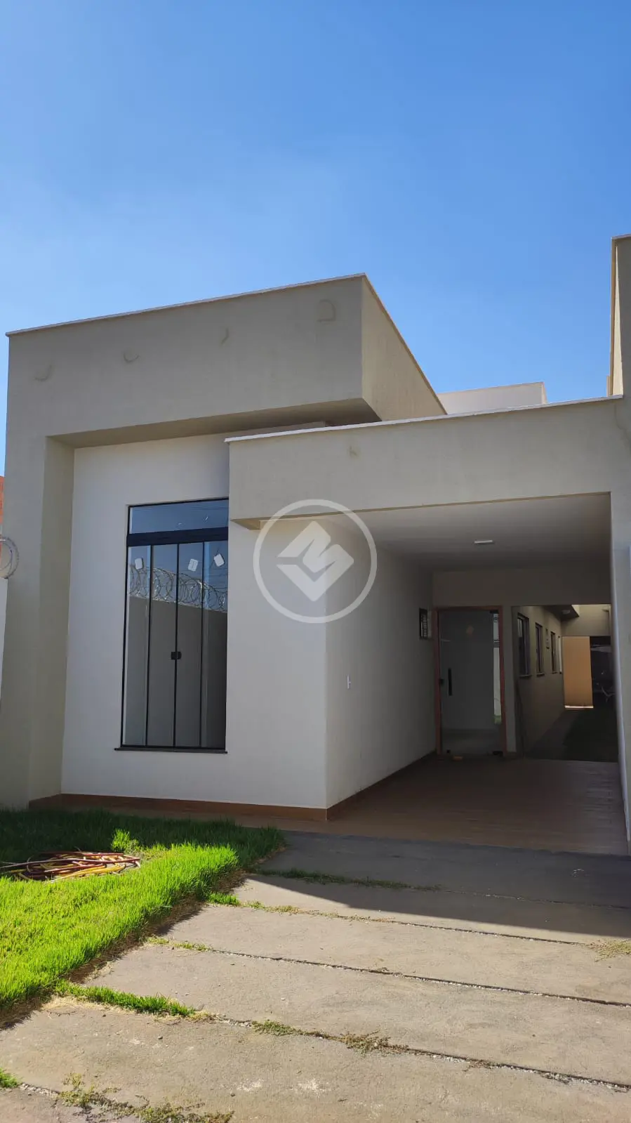 Casa Residencial Caraíbas, Aparecida de Goiânia - GO — foto 1