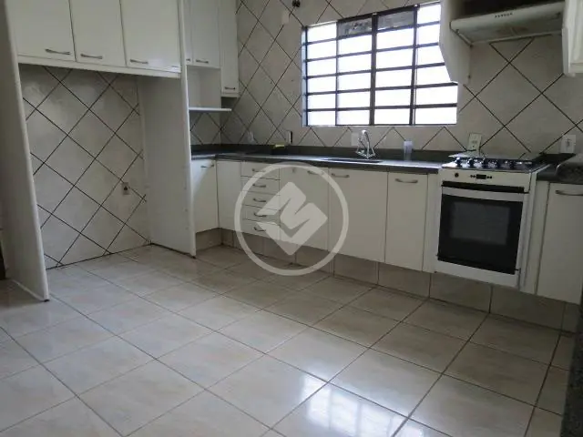 Imagem 3 - Casa em Setor Urias Magalhães, Goiânia - GO