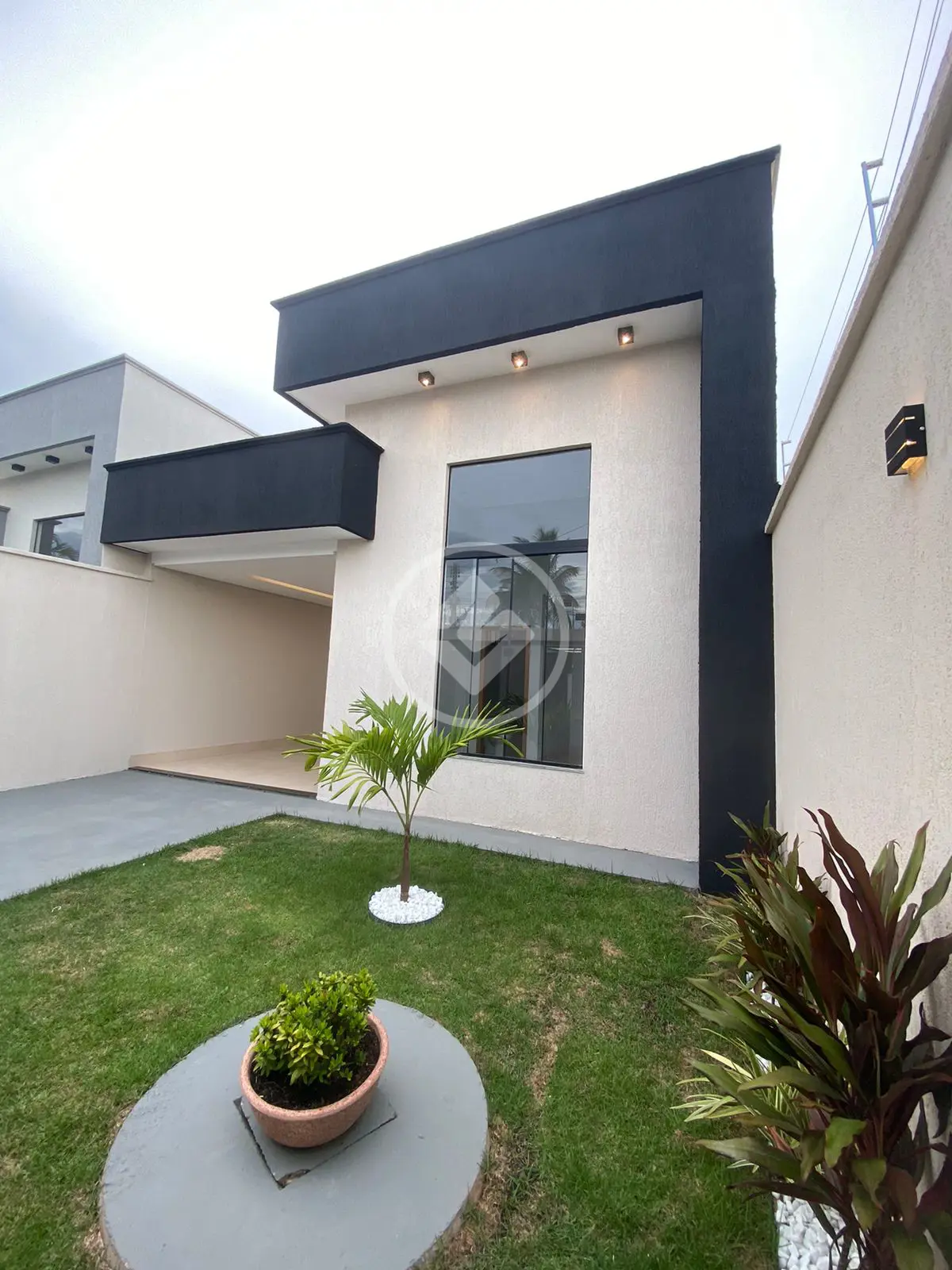 Casa Vila Alzira, Aparecida de Goiânia - GO — foto 1