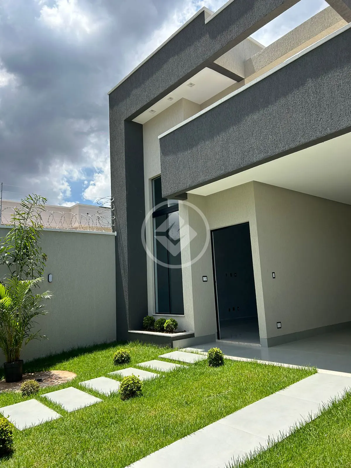 Casa Setor Serra Dourada - 3ª Etapa, Aparecida de Goiânia - GO — foto 1