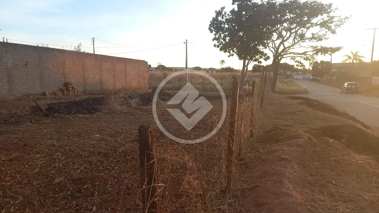 Image 2 - Terreno em Jardim Cristalino, Aparecida de Goiânia - GO