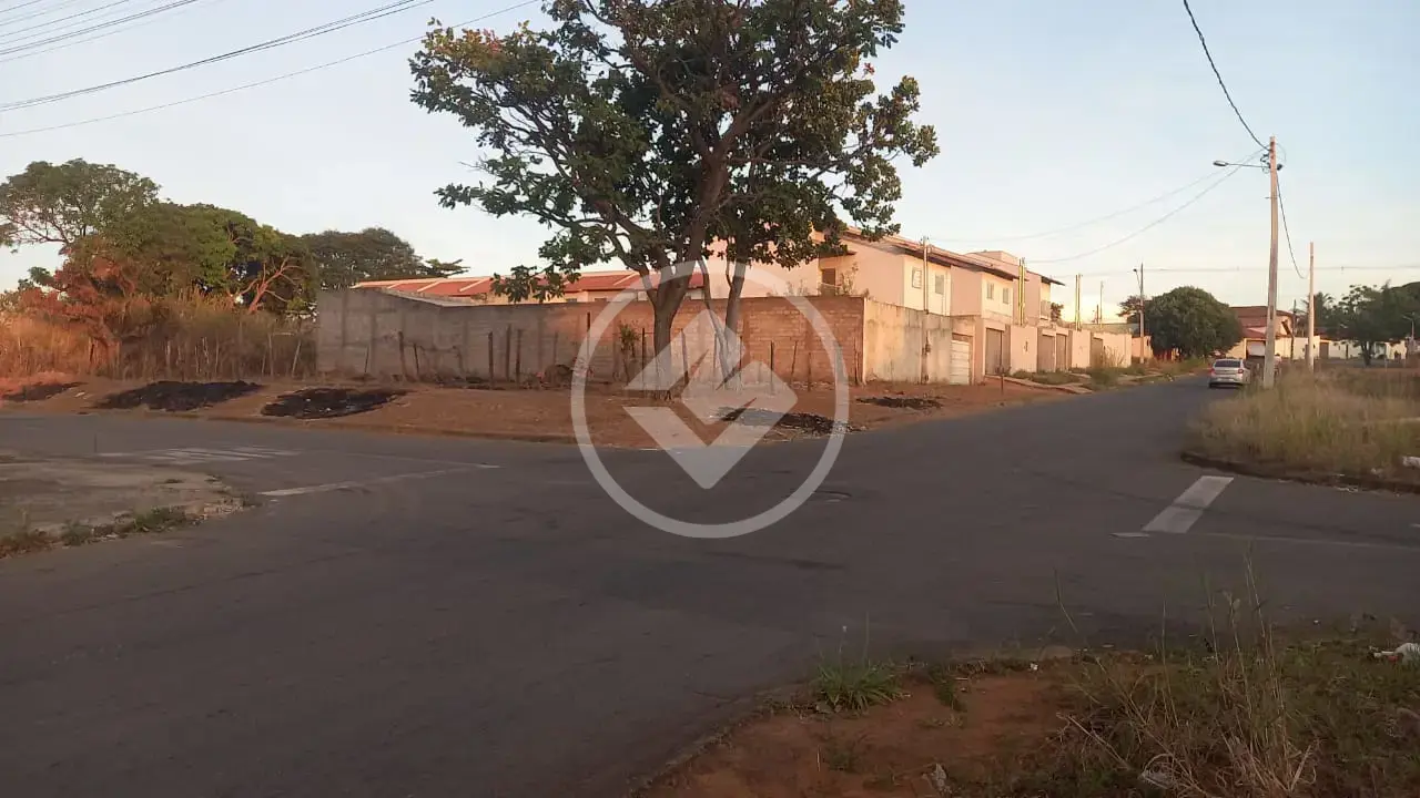 Imagem 1 - Terreno em Jardim Cristalino, Aparecida de Goiânia - GO