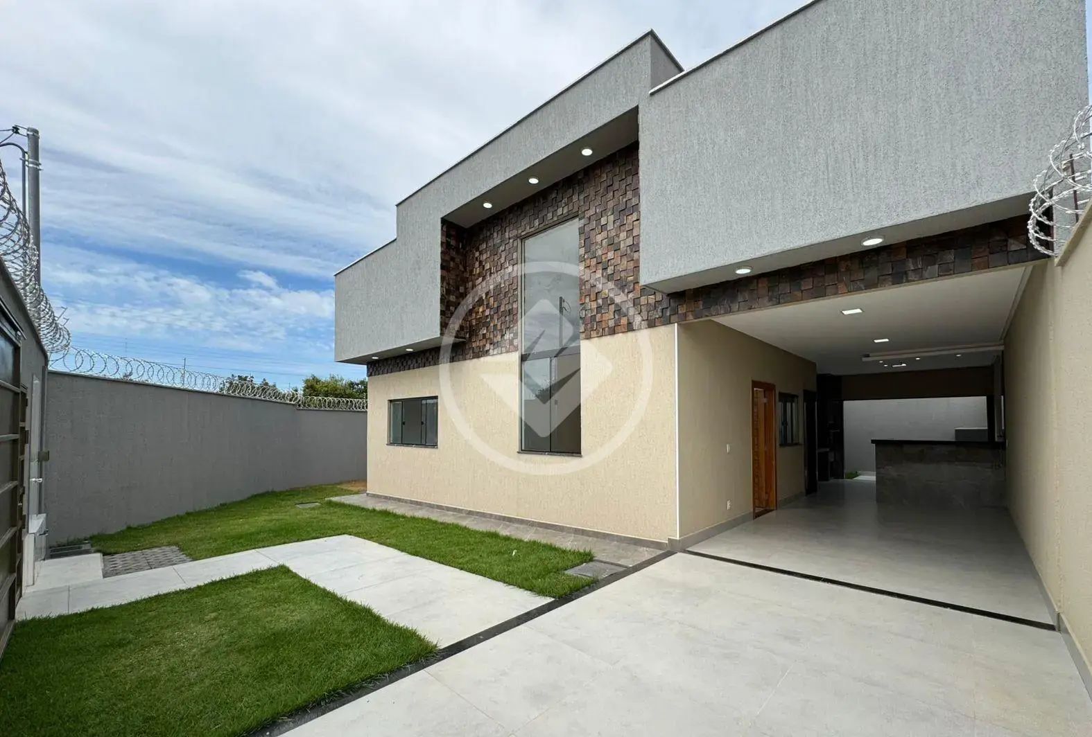 Image 2 - Casa em Residencial Caraibas, Aparecida de Goiânia - GO