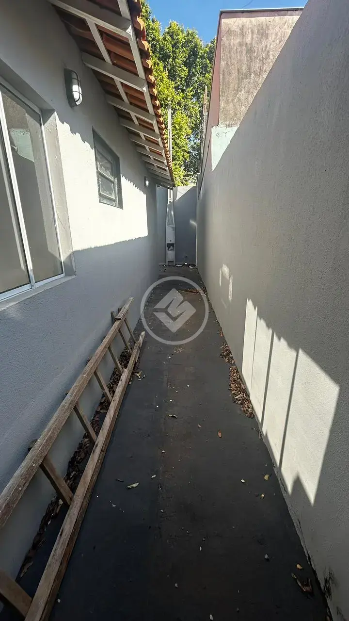 Imagem 6 - Casa em Conjunto Habitacional Hilda Mandarino, Araçatuba - SP