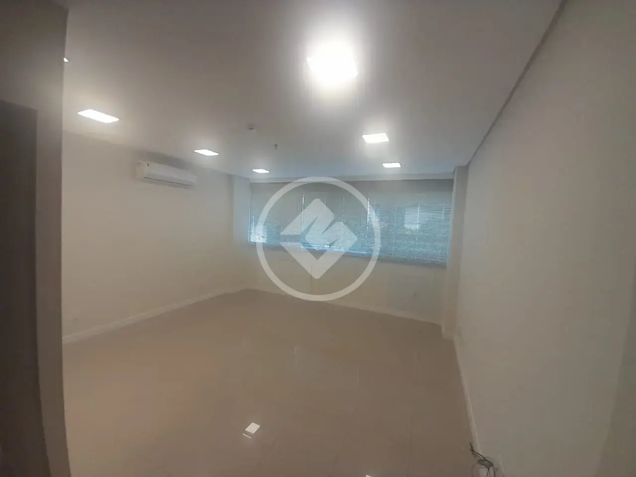 Image 2 - Sala Comercial em Centro, Araçatuba - SP
