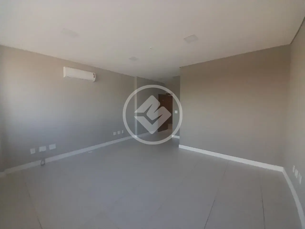 Image 2 - Sala Comercial em Centro, Araçatuba - SP