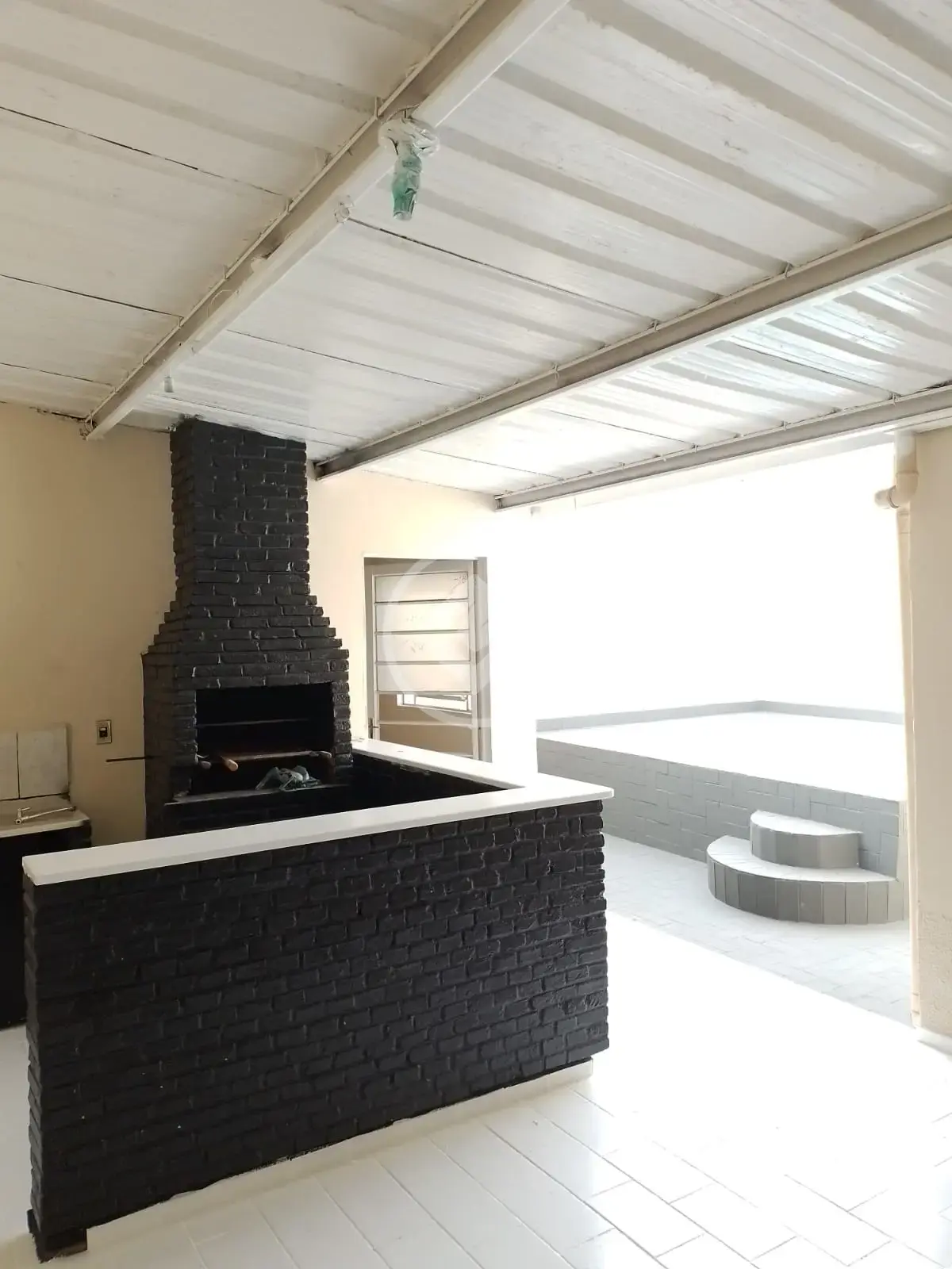 Imagem 1 - Casa em Conjunto Habitacional Hilda Mandarino, Araçatuba - SP