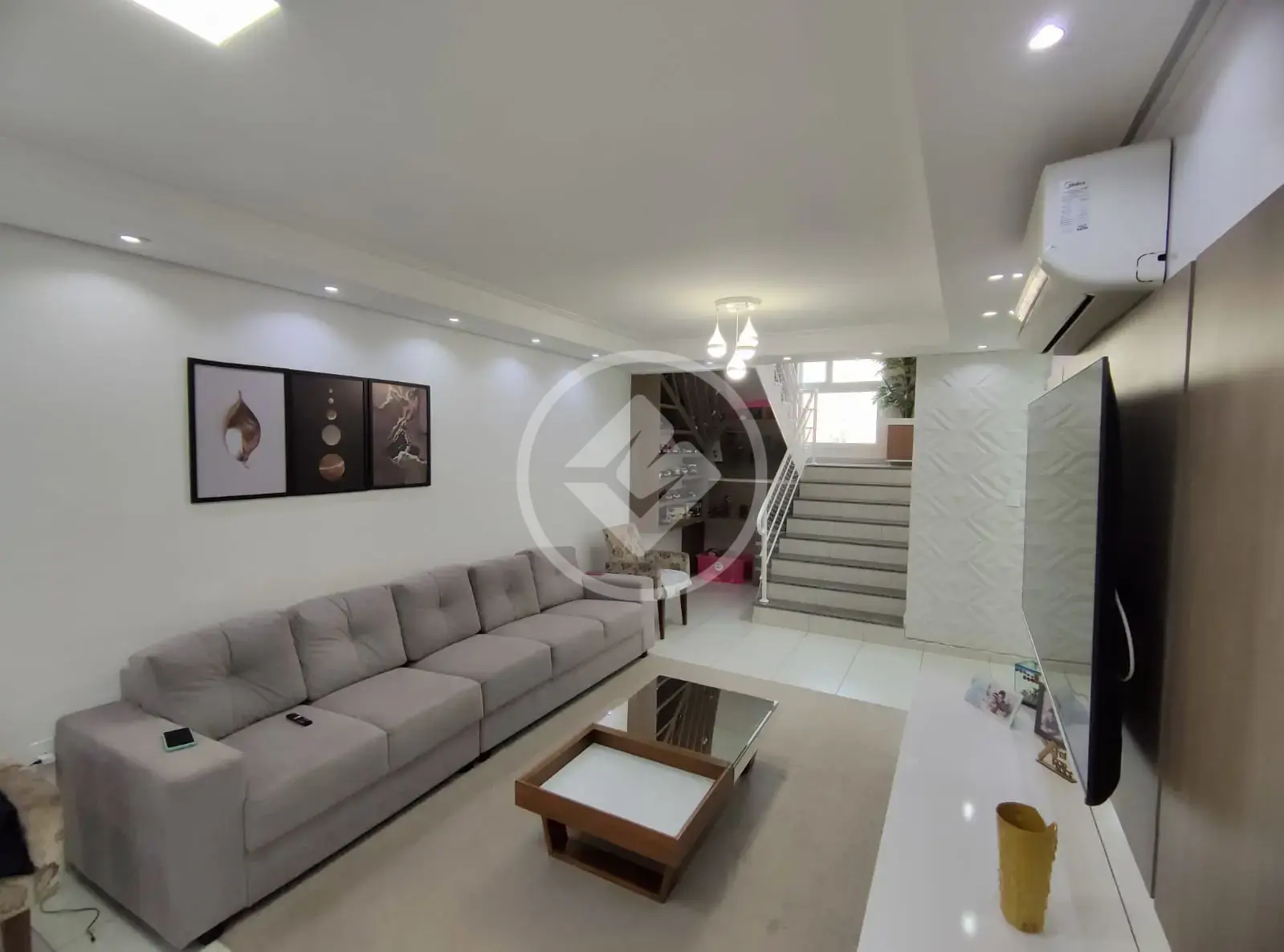 Imagem 2 - Apartamento em Conjunto Habitacional Pedro Perri, Araçatuba - SP