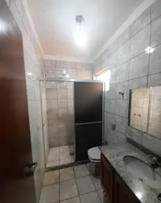 Imagem 3 - Casa em Conjunto Habitacional Pedro Perri, Araçatuba - SP