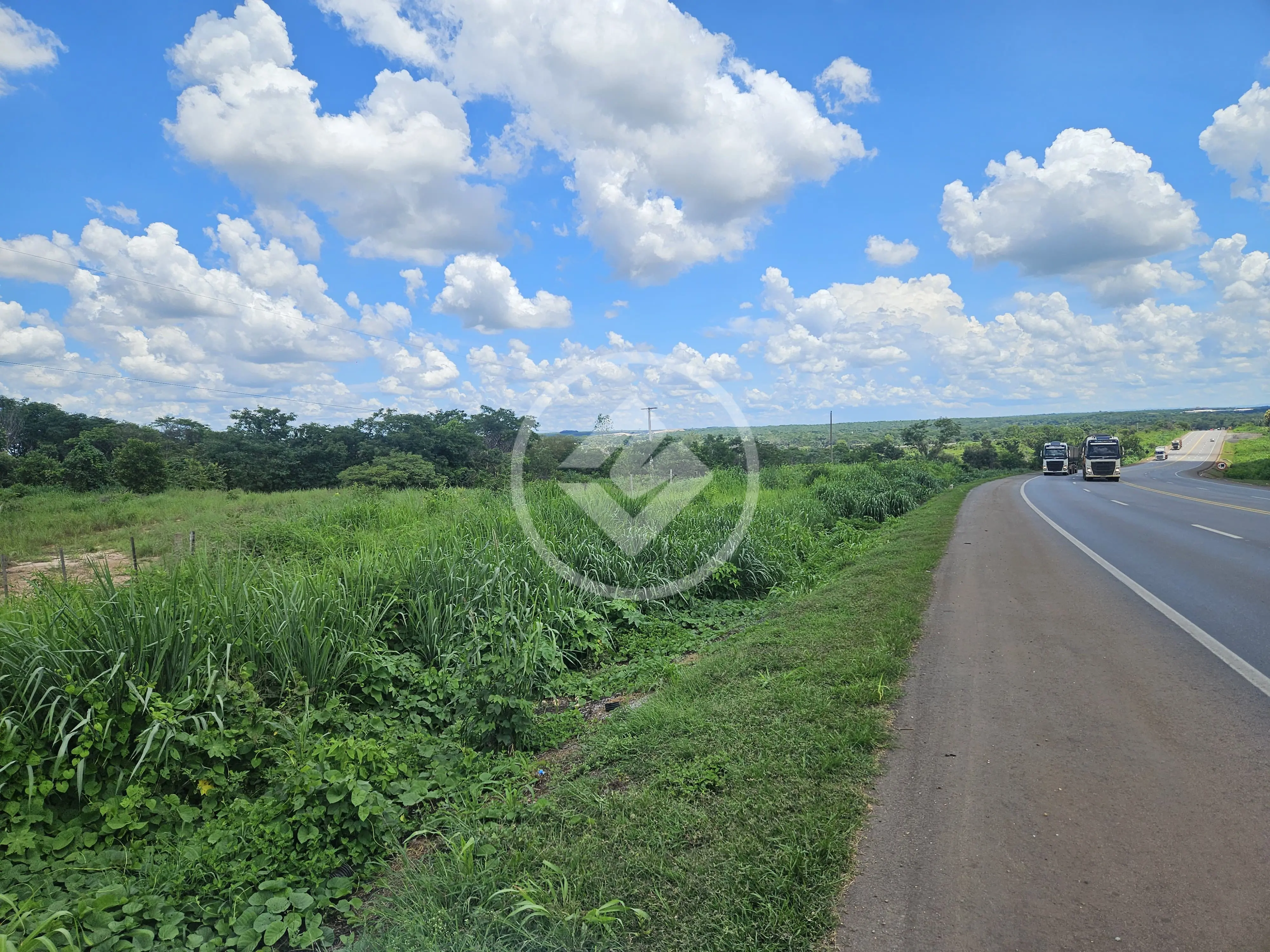 Imagem 4 - Terreno Comercial em DISTRITO INDUSTRIAL, Cuiabá - MT