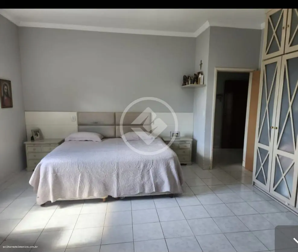 Imagem 2 - Casa em JARDIM CALIFÓRNIA, Cuiabá - MT