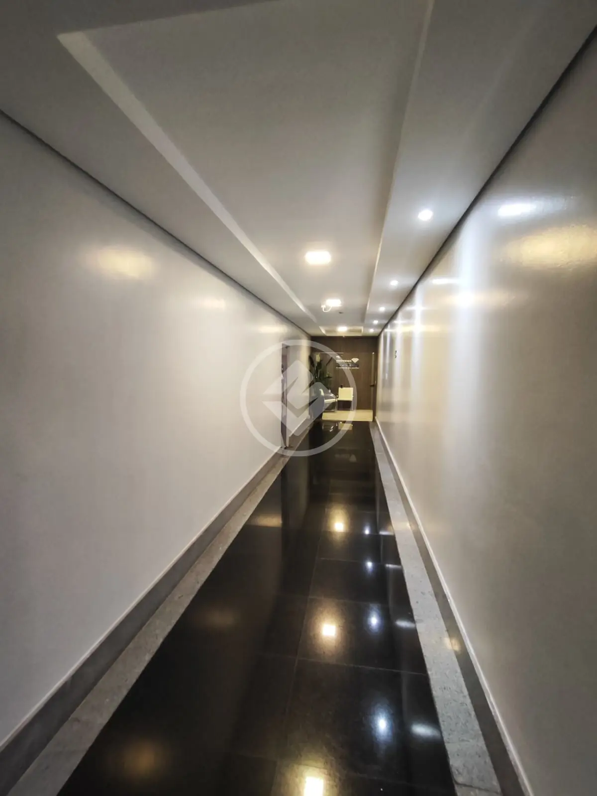 Imagem 2 - Sala Comercial em Centro-Norte, Cuiabá - MT