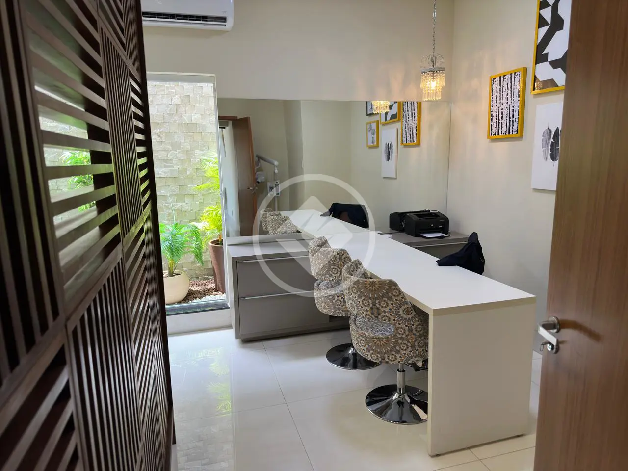 Imagem 5 - Casa Comercial em JARDIM CUIABÁ, Cuiabá - MT