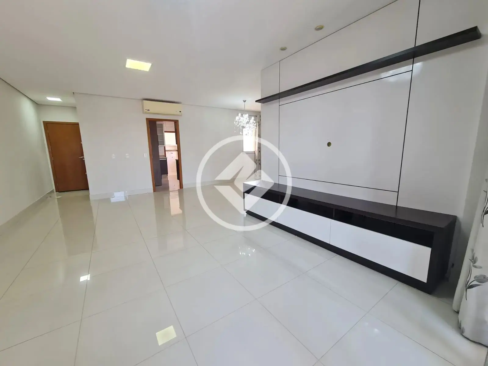 Imagem 4 - Apartamento em JARDIM ACLIMAÇÃO, Cuiabá - MT