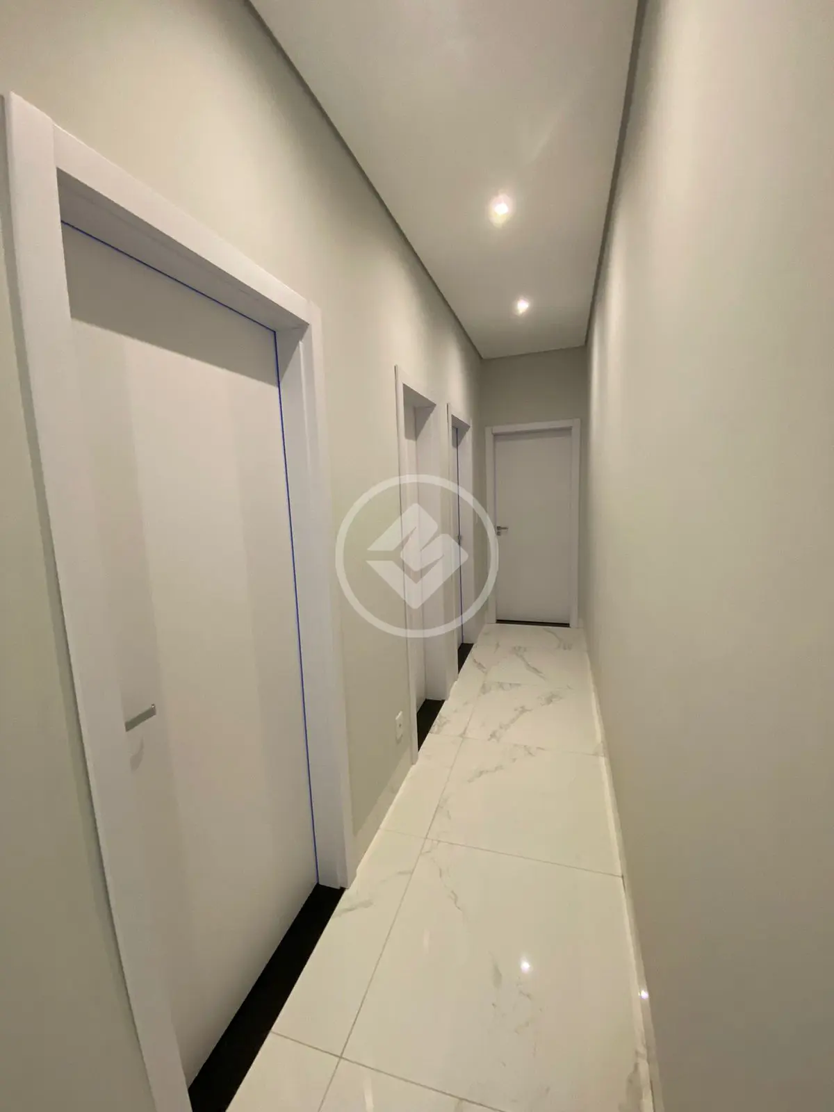 Imagem 3 - Casa em JARDIM SHANGRI-LA, Cuiabá - MT